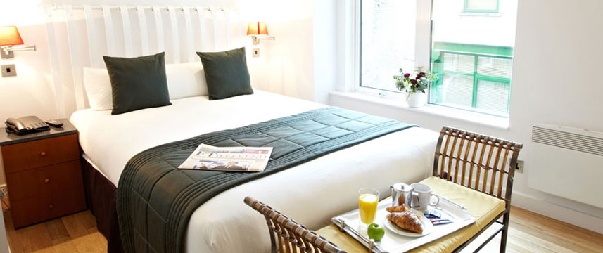 196 Bishopsgate Bedroom 196 Bishopsgate Bedroom