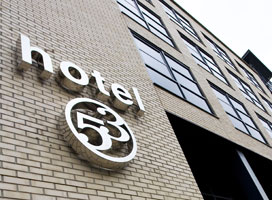 Hotel 53
