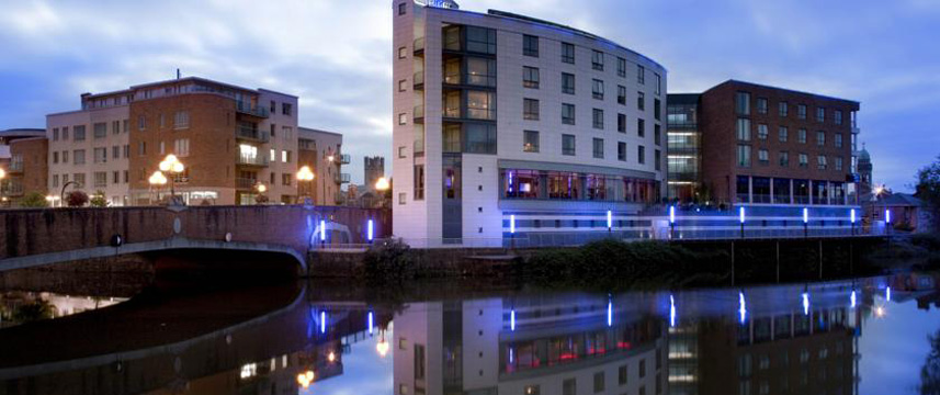 Absolute Hotel & Spa - Exterior Evening Absolute Hotel & Spa - Exterior Evening