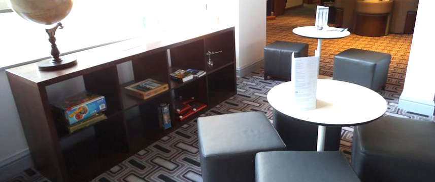 Airport Inn Gatwick - Bar Seating Airport Inn Gatwick - Bar Seating