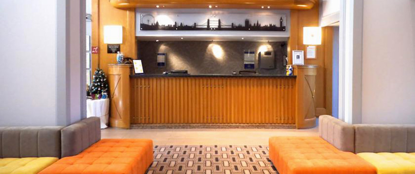 Airport Inn Gatwick - Reception Airport Inn Gatwick - Reception