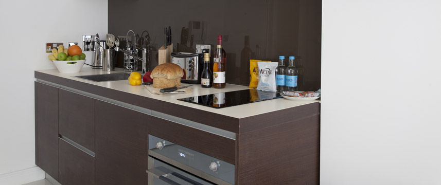 Albany House Apartments - Kitchen