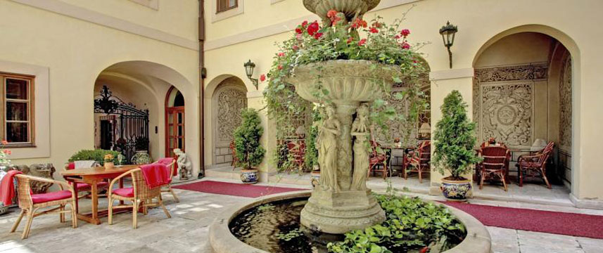 Alchymist Grand Hotel And Spa - Courtyard Alchymist Grand Hotel And Spa - Courtyard