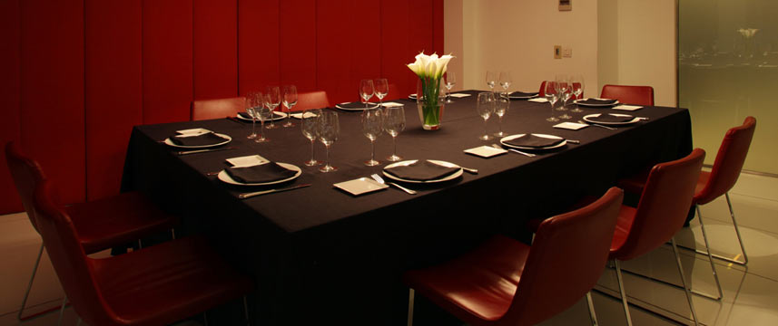 Alexandra Barcelona - Dining Table