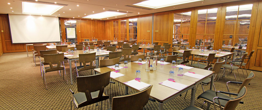Ambassadors in Bloomsbury Meeting Room Facilities