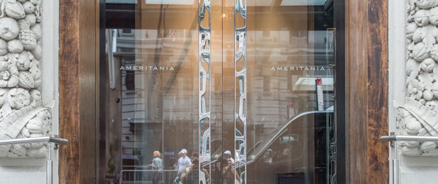 Ameritania Hotel - Entrance Ameritania Hotel - Entrance