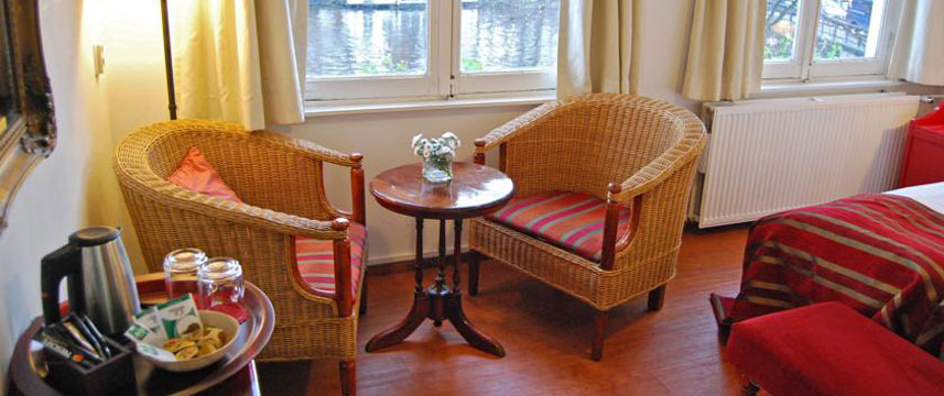 Amsterdam House Hotel Eureka Bedroom Seating Amsterdam House Hotel Eureka Bedroom Seating
