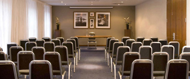 Apex City Hotel - Conference Room