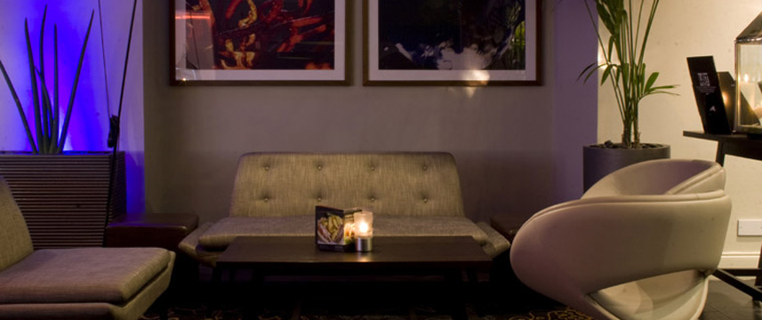 Apex International - Bar Seating