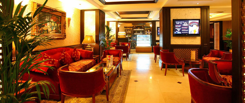 Arabian Courtyard Hotel & Spa - Bar
