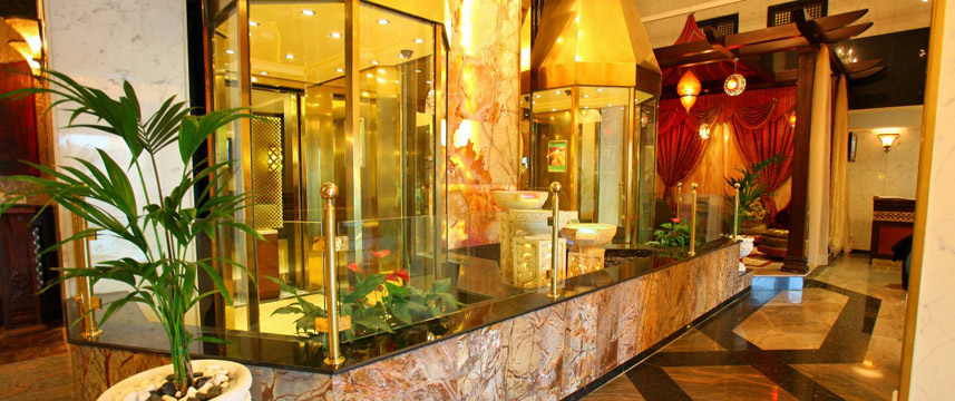 Arabian Courtyard Hotel & Spa - Lobby
