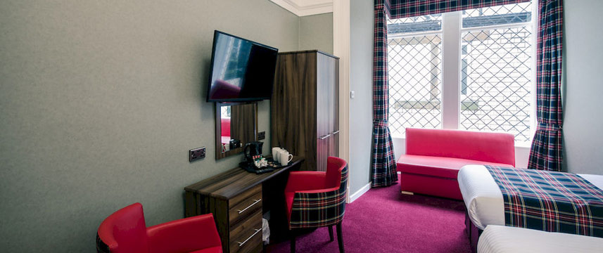 Argyll Western Hotel - Quad Room Seating