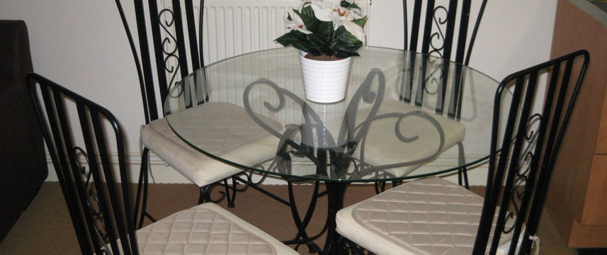 Arinza Apartments - Apt Seating Arinza Apartments - Apt Seating