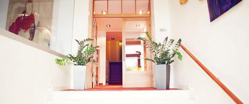 Art Hotel Prague - Entrance Art Hotel Prague - Entrance