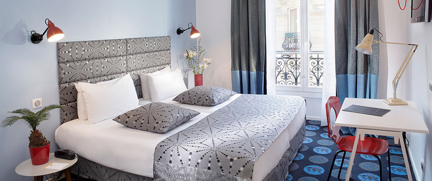 Astoria Opera Twin Standard Room