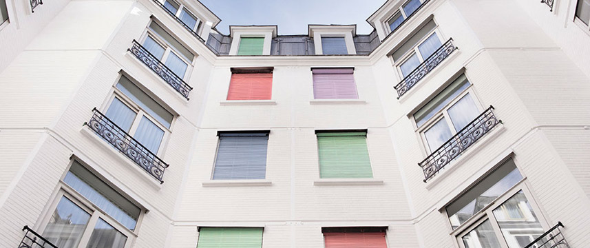 Astra Opera - Courtyard Astra Opera - Courtyard