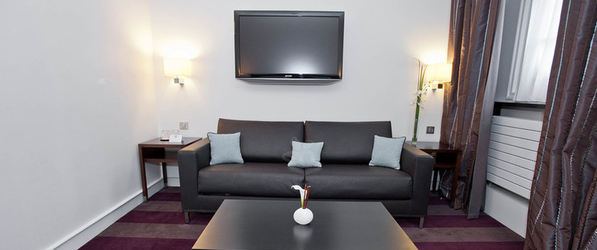 Astra Opera - Executive Room Lounge Astra Opera - Executive Room Lounge