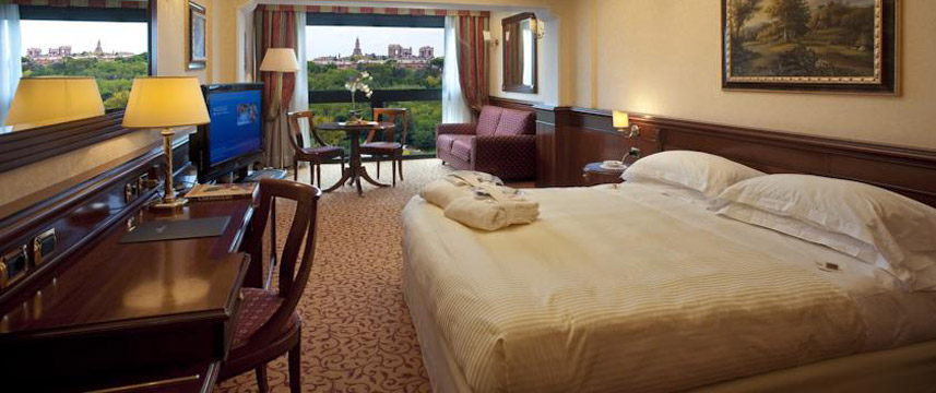 Atahotel Villa Pamphili - Family Room Atahotel Villa Pamphili - Family Room