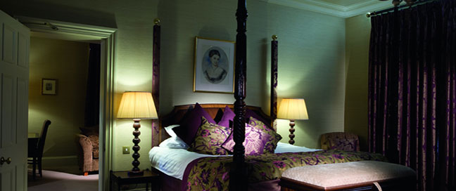 Audleys Wood Hotel - Four Poster