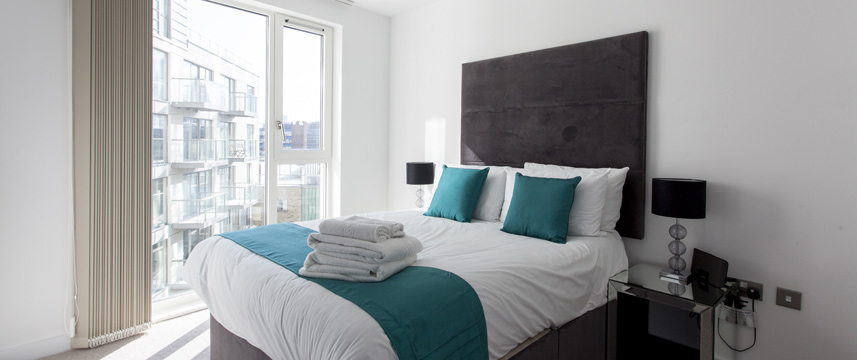 Avant Garde Apartments - Bedroom