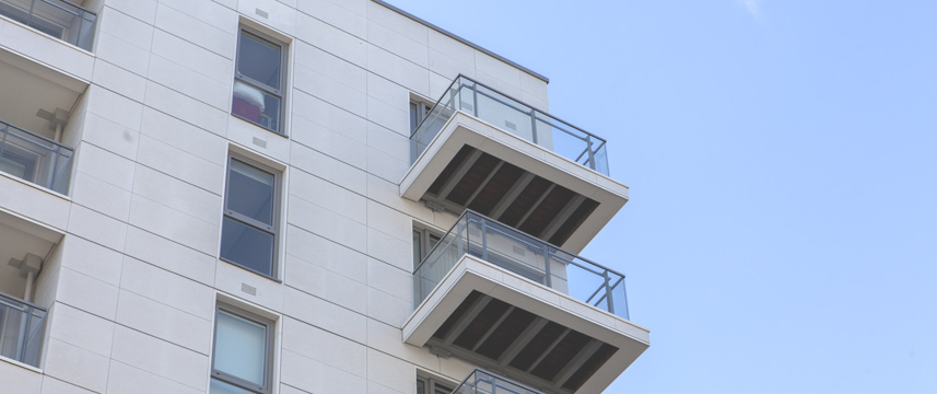 Avant Garde Apartments - Exterior