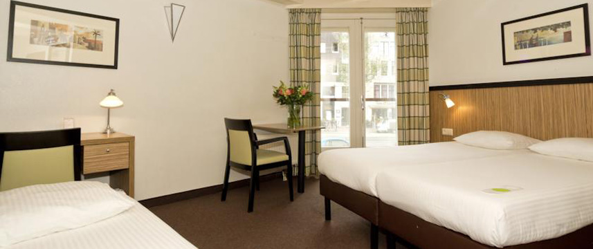 Avenue Hotel - Family Room Avenue Hotel - Family Room