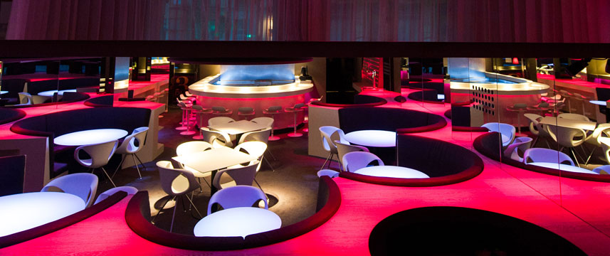 Axel Hotel Barcelona - Bar Night