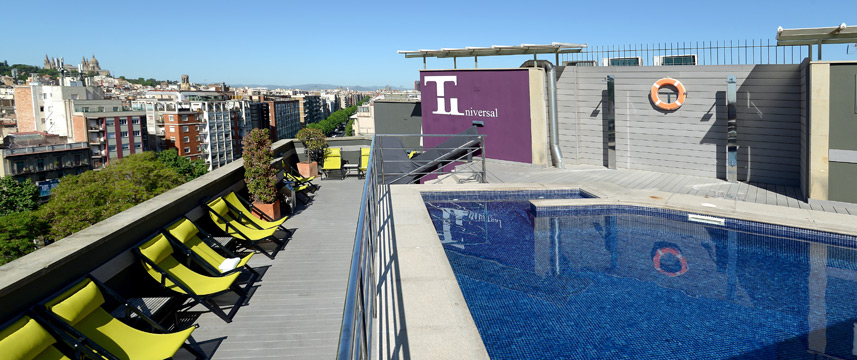 Barcelona Universal - Hotel Pool