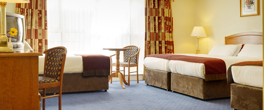 Belvedere Hotel - Quad Room Belvedere Hotel - Quad Room