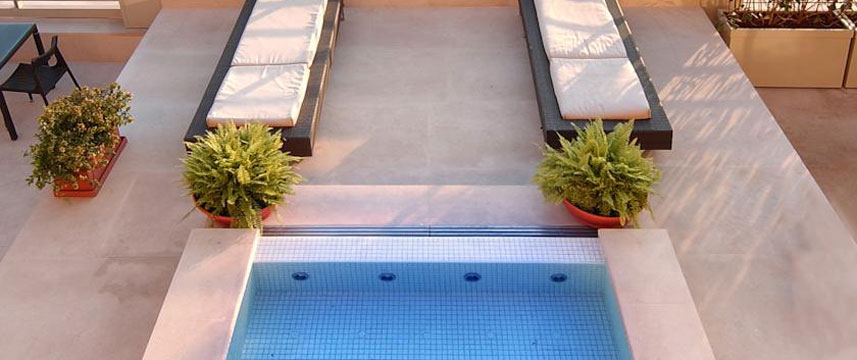 Bernini Bristol Presidential Suite Pool Bernini Bristol Presidential Suite Pool