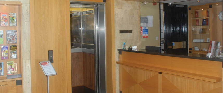 Best Western Cutlers Hotel - Reception Best Western Cutlers Hotel - Reception