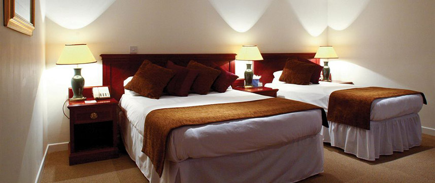 Best Western Hotel Royale - Triple Bedroom