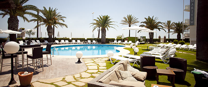 Best Western Hotel Subur Maritim - Pool Seating