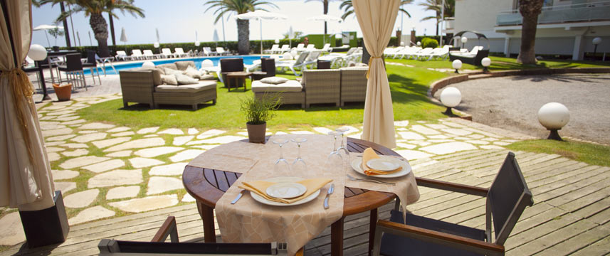 Best Western Hotel Subur Maritim - Restaurant Terrace