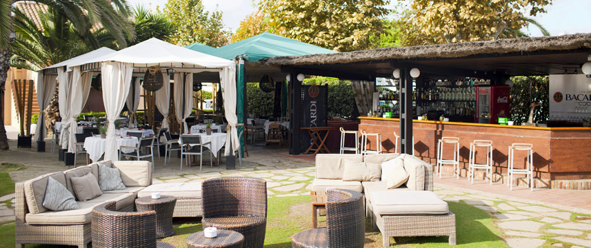 Best Western Hotel Subur Maritim - Terrace Bar Best Western Hotel Subur Maritim - Terrace Bar