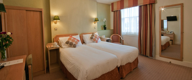 Best Western Phoenix Hotel - Twin Bedroom Best Western Phoenix Hotel - Twin Bedroom