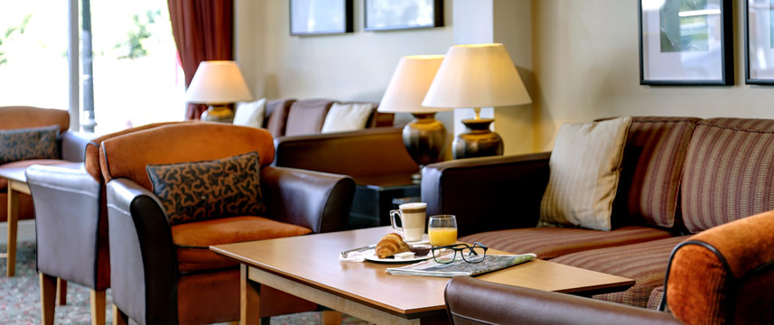 Best Western Plus Milford Hotel - Lounge Seating