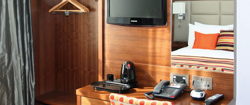 Best Western Seraphine Kensington Gardens - Room Features