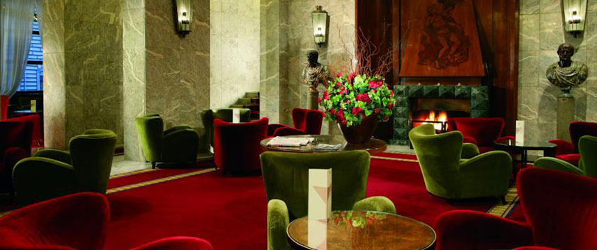 Bettoja Hotel Mediterraneo - Bar Seating