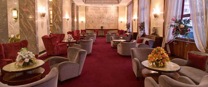 Bettoja Hotel Mediterraneo - Lounge Seating
