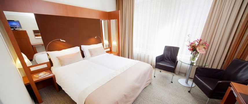 Bilderberg Hotel Jan Luyken - Standard Double Bilderberg Hotel Jan Luyken - Standard Double