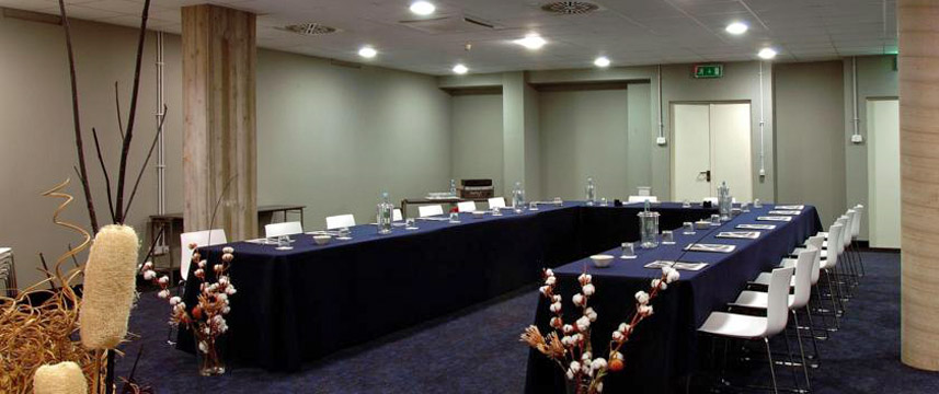 Black Hotel - Conference Room