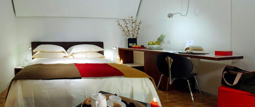 Black Hotel - Double Bedroom Black Hotel - Double Bedroom