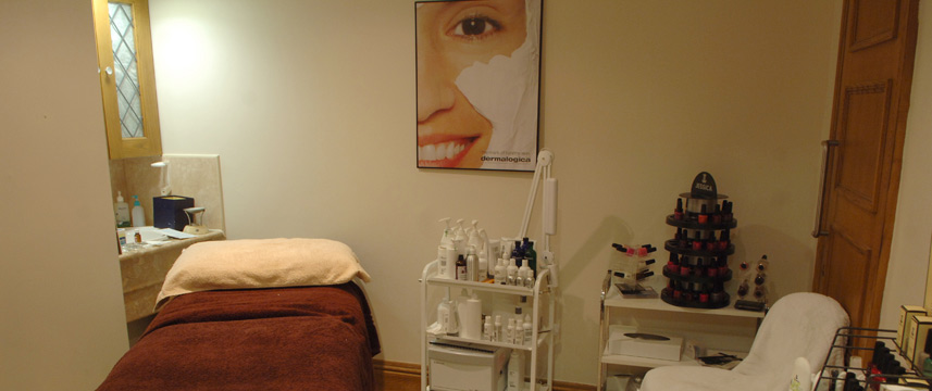 Brands Hatch Hotel - Treatment Room