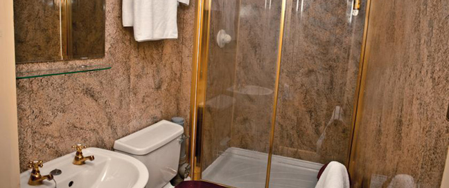 Brighton House - Shower Brighton House - Shower