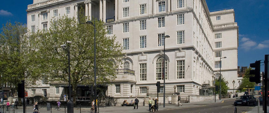 Britannia Adelphi - Hotel Exterior