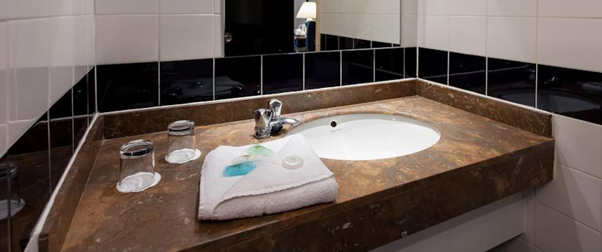 Britannia Birmingham - Bathroom Britannia Birmingham - Bathroom