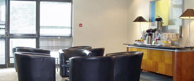 Britannia Leeds Bradford Airport - Breakfast Bar