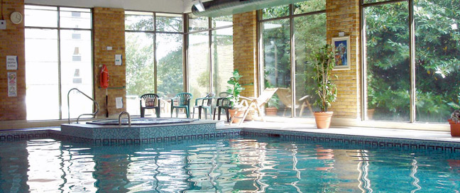 Britannia Leeds Bradford Airport - Pool