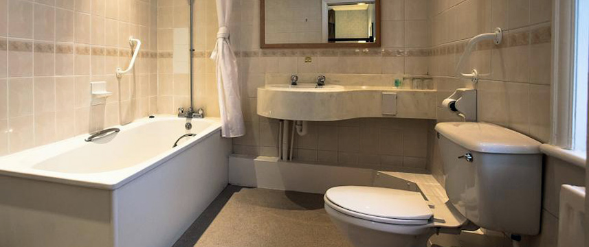 Britannia Savoy Blackpool - Bathroom Britannia Savoy Blackpool - Bathroom